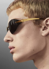 Солнцезащитные очки Prada SPR A55