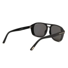 Солнцезащитные очки Tom Ford Rosco FT1022 01A